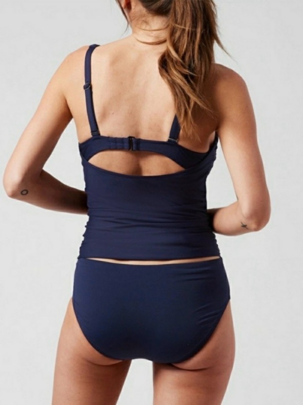 NWT ATHLETA Navy Blue Square Neck Bra Cup Tankini Swim Top Size 36 B/C - Picture 2 of 8